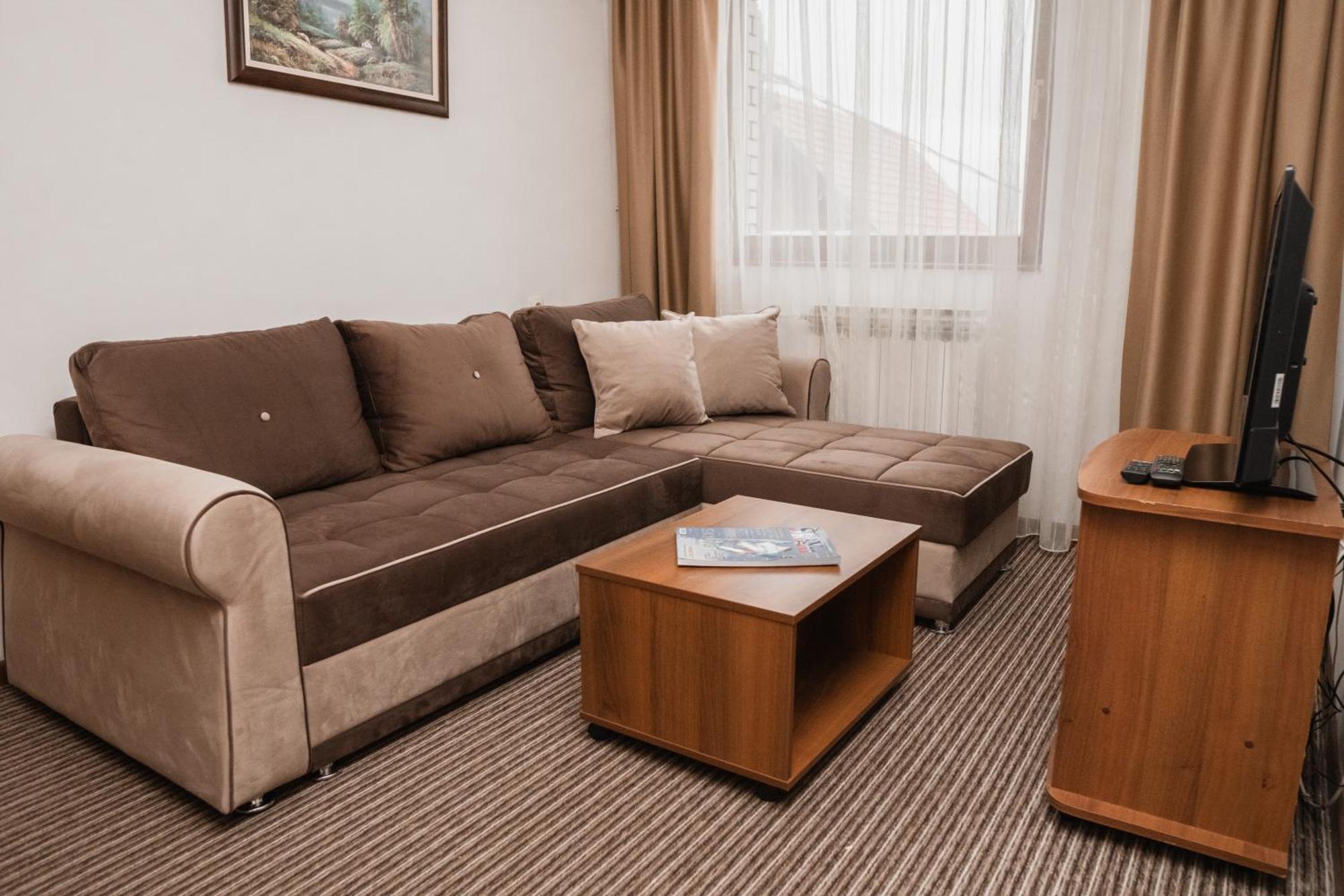 Hotel Damis 페일 외부 사진