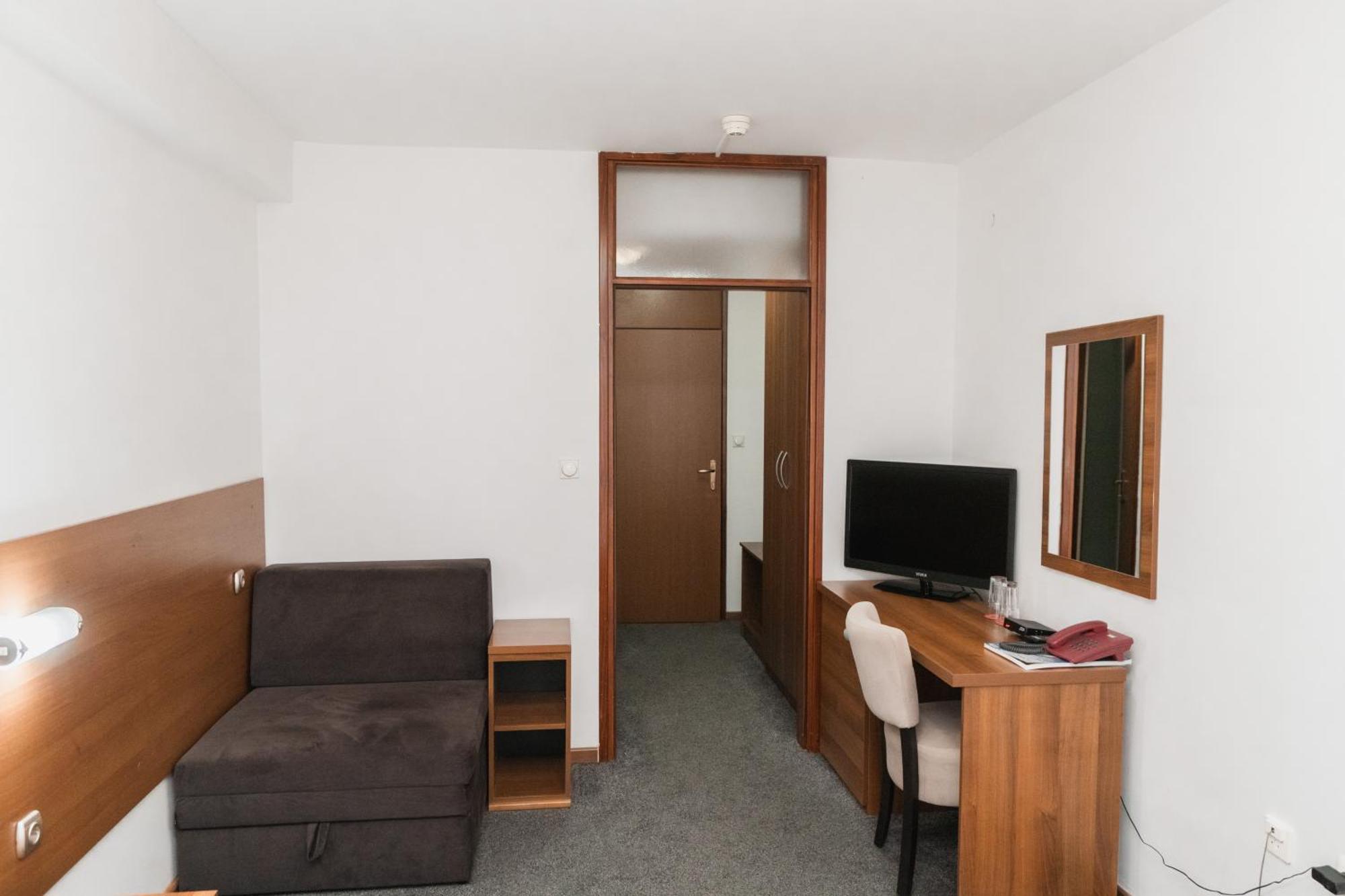 Hotel Damis 페일 외부 사진