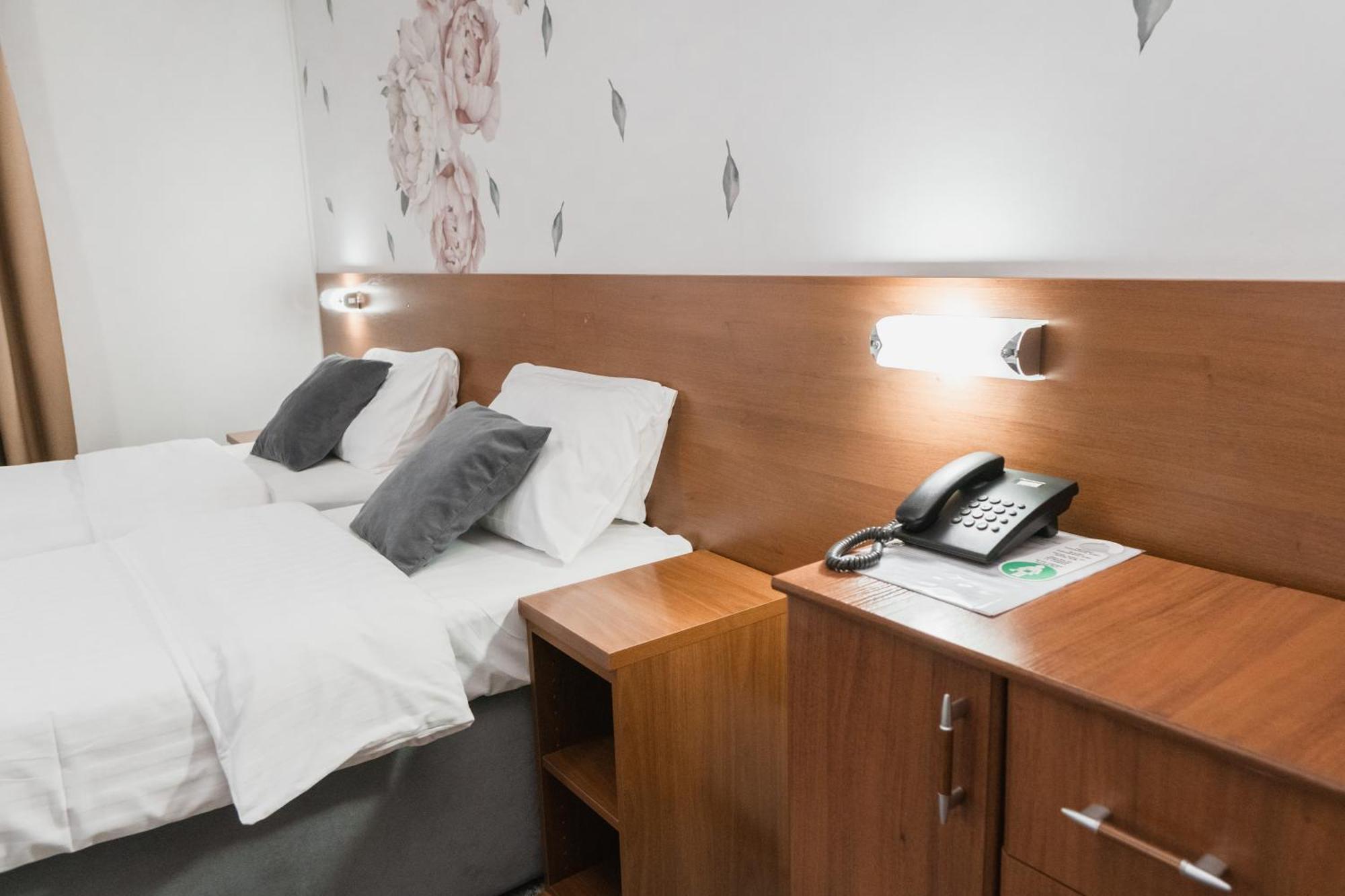 Hotel Damis 페일 외부 사진